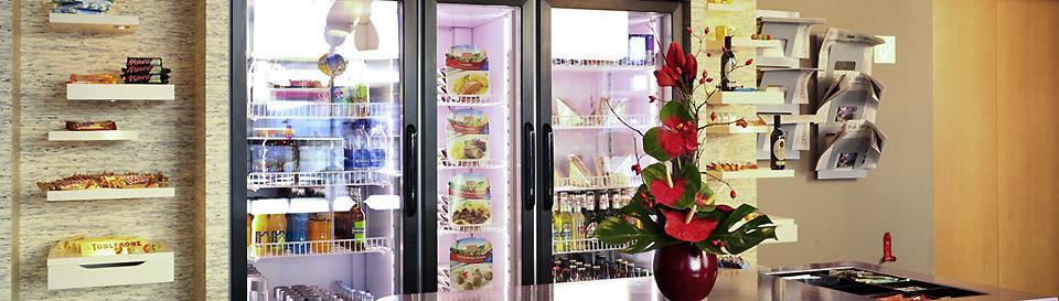 B&B Hotel Rueil-Malmaison Gare מסעדה תמונה