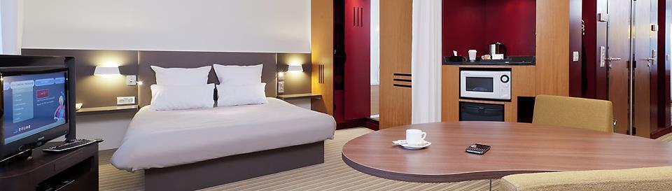 B&B Hotel Rueil-Malmaison Gare חדר תמונה
